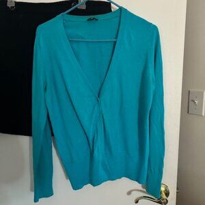 ANN TAYLOR V-NECK CARDIGAN L